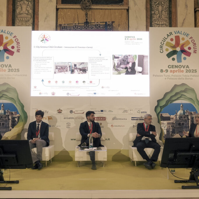 OLYMPUS DIGITAL CAMERA OLYMPUS DIGITAL CAMERA